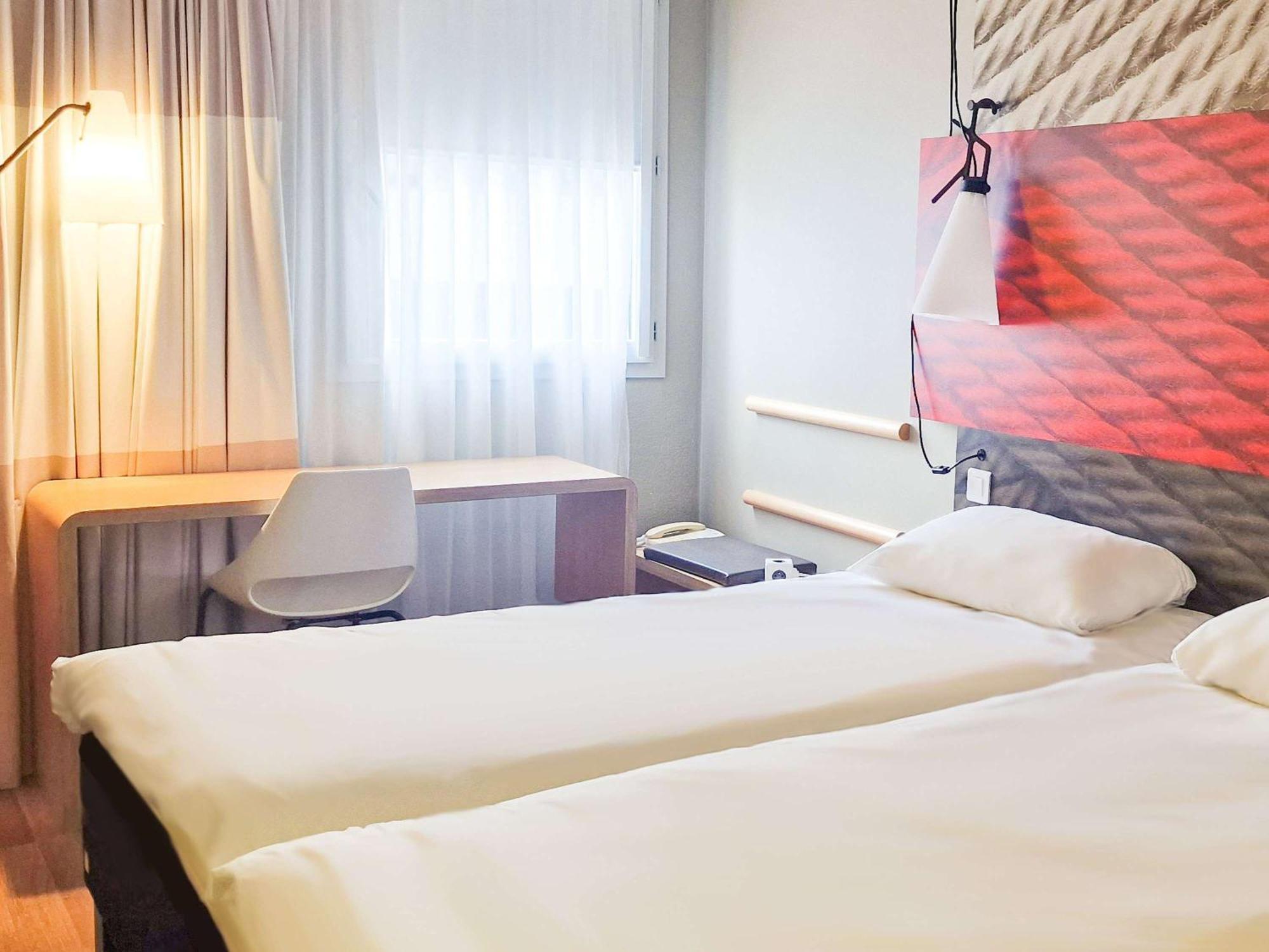 Ibis Centre Clemenceau Hotel