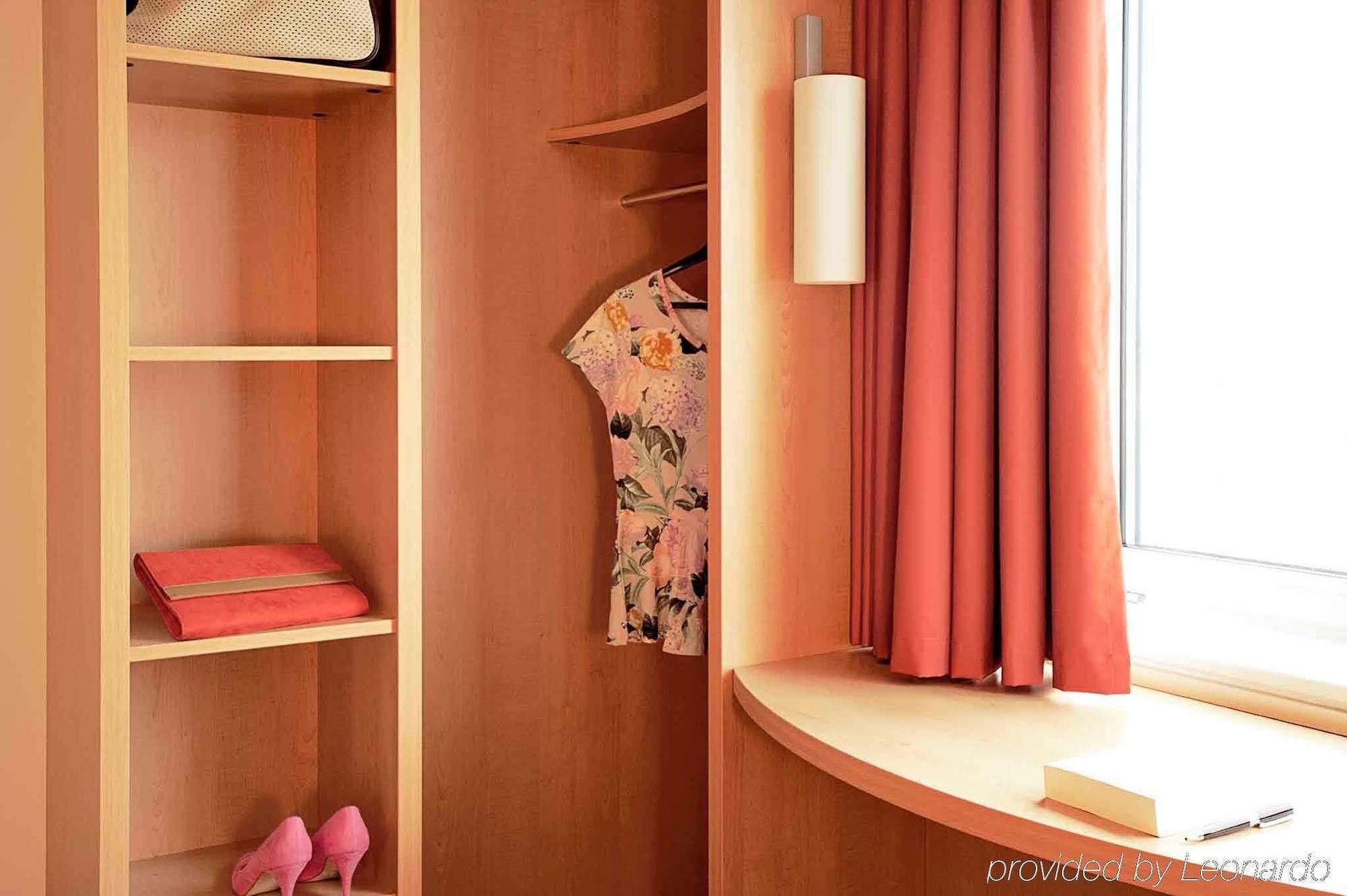 Ibis Centre Clemenceau Hotel